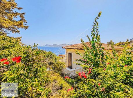 Obudur Motto Yatırımdan Özel Plajlı Denize Sıfır Villa