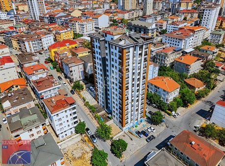 Site İçerisinde Önü Kapanmaz Yatırımlık 1+1 Geniş M2'li Daire