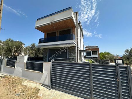 Kumsaldan Doğanın Kalbi Gürede_3+1_lüx Satılık Triplex Villa