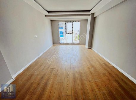 Rumeli Mah De Havuzlu Güvenlikli Satılık 2+1 Daire