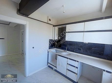 Özdeğirmenci Yapı-emlaktan Satılık 2+0 70 M2