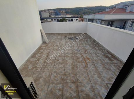 Ket'ten Merkze Yürüme Mesafesinde Dubleks Kiralık Daire