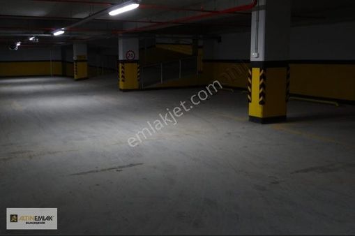 Bahçeşehir Vaditepe A Blok 4+1 Güney Gölet Manzaralı Satılık