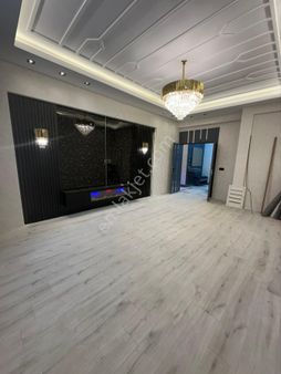 Fıstıklık 3.5+1 Akıllı Daire Ön Cephe Bölgede Eşi Olmayan Bir Proje