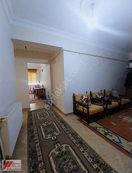 Avcılar Cihangir'de E-5 Yakını 2+1 Satılık Daire