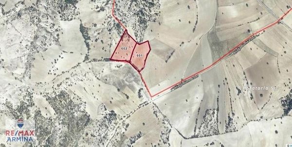 Bağ Ve Bahçe İçin İdeal, Bitişik Nizam 2 Tarla Açıklamayı Okuyun