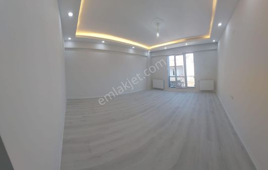 Piyasa Degerinin Altında İnönü Mahallesinde Avm Ye Yürüme Mesafesinde 3+1 Satılık Daire