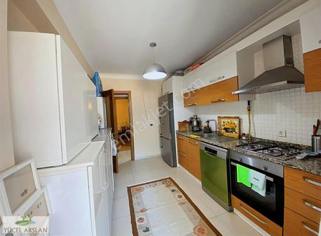 Çiğli Küçükçiğli Mahallesinde Satılık 3+1 Ebevym Banyolu Daire