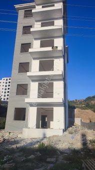 Serik Merkez Mh Üniversite Yakını Kira Getirisi Yüksek Satılık Sıfır 1+1 Daıre