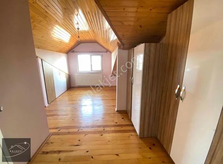 Serdivan 32 Evlerde Geniş 2+1 Kiralık Daire