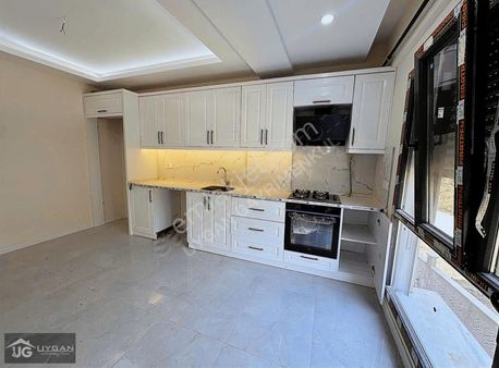 Uygan'dan Yedi Eylül Mah. 2+1 105m² Site İçi Sıfır Arakat Lüx