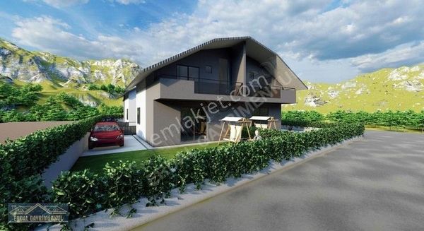 Honaz Merkezde Modern Mimarisiyle Yüzme Havuzlu Lüks Villalar