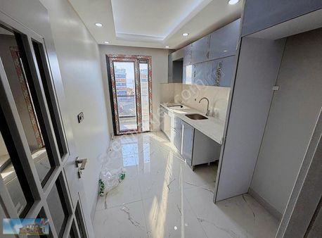 Barış'tan Tepeüstü Merkezde Kapalı Otoparklı 3+1 Sıfır Daire