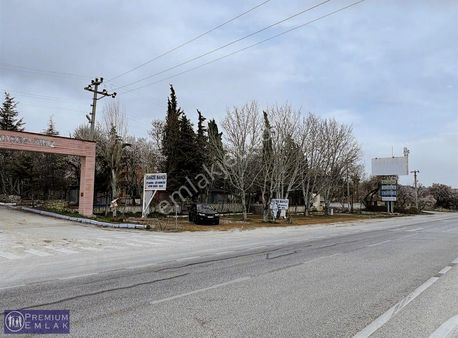 Antalya-istanbul Yol Üzeri Köşe Konum Satlık Fırsat İş Yeri-arsa