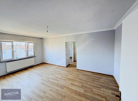 Şekerpınar Göçmet Konutlarında Kiralık 2+1 Daire