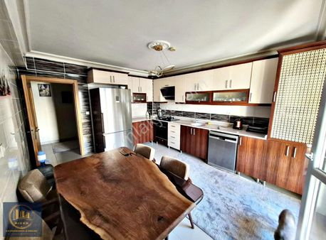 Biçer'den Tasarım Banyolu Geniş Mutfaklı 3+1 Arakat Fırsat Daire