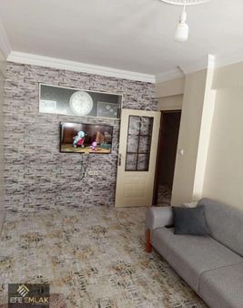 Efe Emlak'tan Abbas Mahallesi'nde 3+1 Satılık Daire