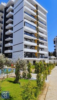 Alanya Avsallar Da Yıldırım Royal Delux Sitesinde Satılık Daire