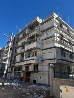 Akan Emlak Batman Merkez Bayındırlık Mahallesi Satılık 2+0 Daire Yüksek Giriş Sıfır Daire