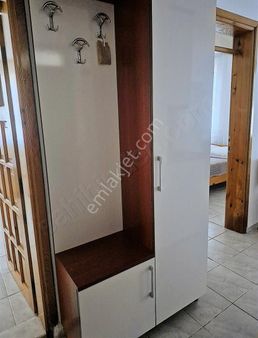 Sahil Bandında Eşyalı 2+1 Geniş Daire