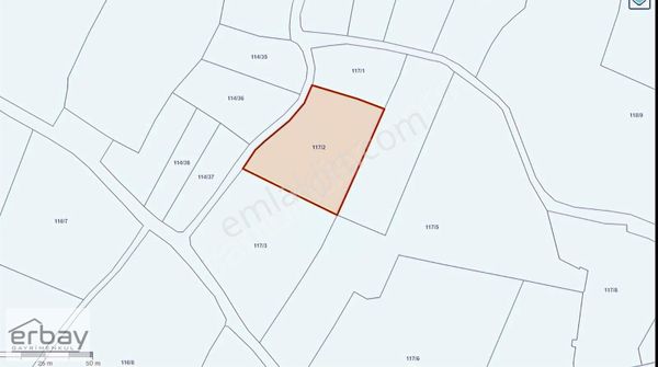 Kayaköyde 1334 M² Parsel