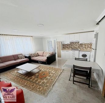 Sosyal Tesisli Siteiçi Ulaşıma 10 Dk 1+1 Full Eşyalı Kiralık