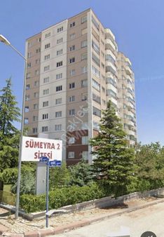 **sümeyra 2 Sitesin"de 3+1 Nette 140 M²kiralık Daire**