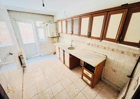 Etlik Gayrimenkul'den Ayvalı'da 2+1 C.pazar Karşısı Kupon Daire