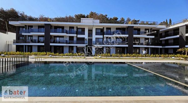 Bater'den Kuşadası'nda Site İçinde Havuzlu Satılık Lüks 2+1