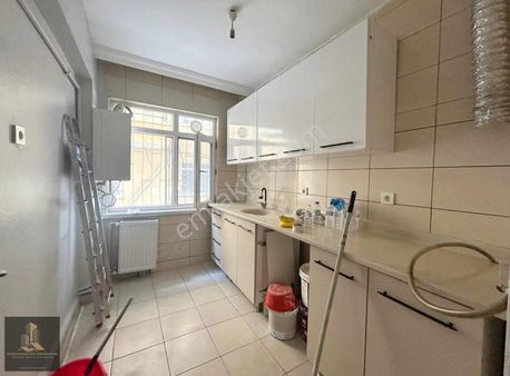 Cantanem'den Tıp Fakültesi Cd. Yakını^giriş Katta Açık Cephe^2+1