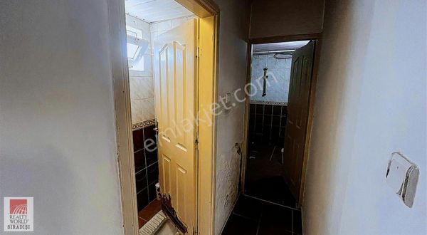 Satılık Aksu Hacıalilerde Bahçeli Müstakil Ev