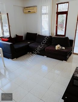 Alanya Merkezinde Eşyalı 1+1 Satılık Daire