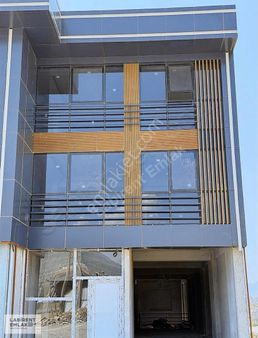 Asansörlü 2+1 Daire Ev Ofis Ve Yatırım İçin Uygun