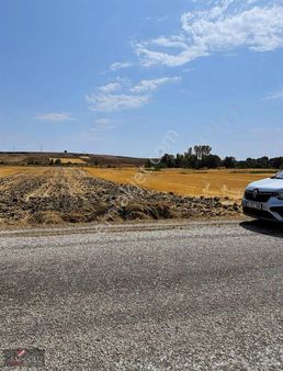 Babaeski Müsellim Köyünde Asfalt Cephe Bölgenin Uygun Arazisi