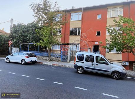 Oxfo'dan Milangaz Caddesinde E-5 1dk Mesafe Ara Kat 2+1 Temiz