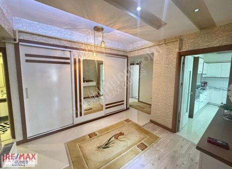 Bostanbaşı'nda Remax Güneş'ten 3+1 Ara Kat Daire
