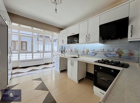 Yayla Mahalle'sinde Masrafsız 3+1 Satılık Daire