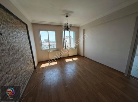 Söke Konak Mahallesi'nde Uygun Fiyatlı Ön Cephe 2+1 Doğalgazlı