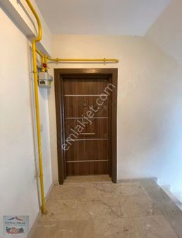 Tekeler Mah.3+1 Salon Çift Lavabolu Satılık Daireler