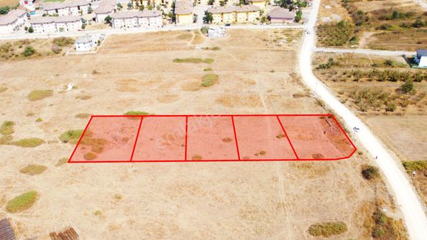 Çamköy Mh.de Mükemmel Konumda 2 Kat İmarlı Satılık Parseller