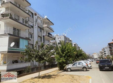 Güven Emlaktan Satılık Hürriyet Mahallesin'de 3+1 4. Kat Daire