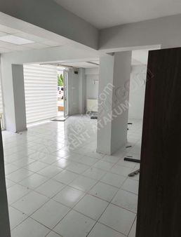 Raylıya Cephe Fırsat 3 Katlı İşyeri