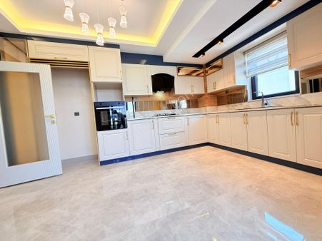 Yıldız'dan Sıfır Ara Kat Park Cepheli Full+ful Yapılı 4+1 Fırsatıı !!!