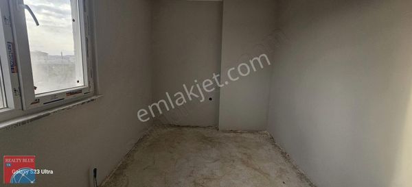Battalgazi Selçukhan Caddesinde Satılık 3+2 Daire