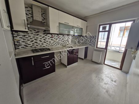 19 Mayıs Mah'sindeön Cephe Katta Masrafsız 3+1 Daire