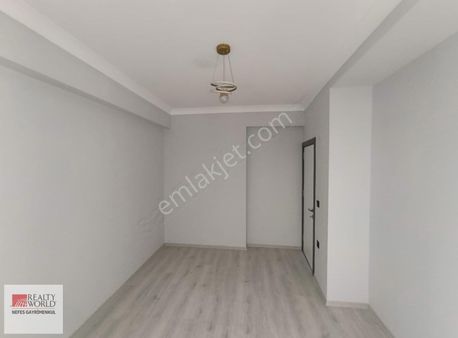 Rw Nefesten Zeytinlide Kazdağlarının Eteklerinde Balkonlu 1+1