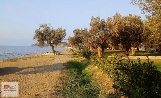 Rw Nefes'ten Pelitköy Sahilde 2+1 Bahçeli Deniz Manzaralı Daire