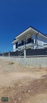 Deallife'dan Sarımeşe'de Müstakil Villa