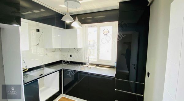 Beylikdüzü Sahilmahallesinde Satılık 4+2 Dubleks