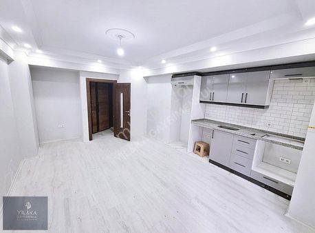 Yıl&ka Gayrimenkul'den Sıfır Binada Acil 2+1 Satılık Daire